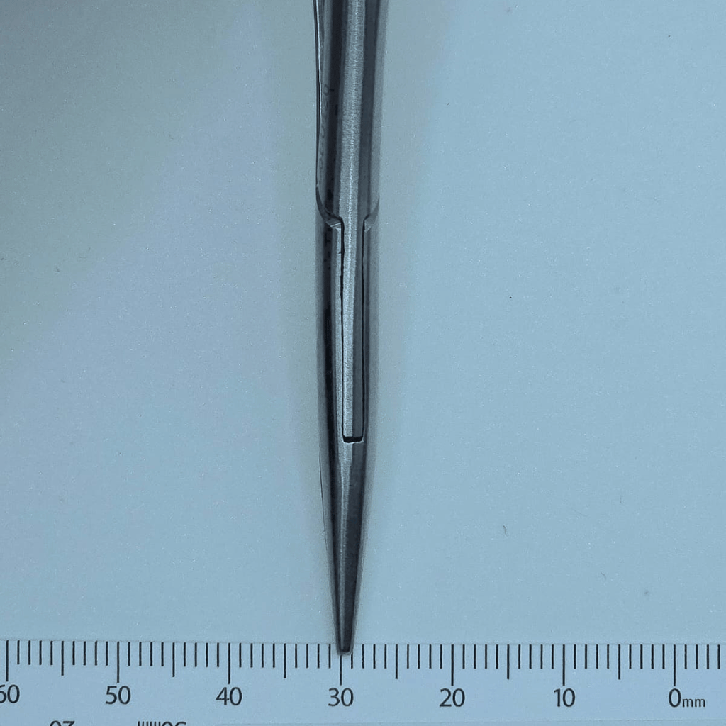 Mathieu Needle Holder 14 cm Narrow Fine Serration - Hu-Friedy