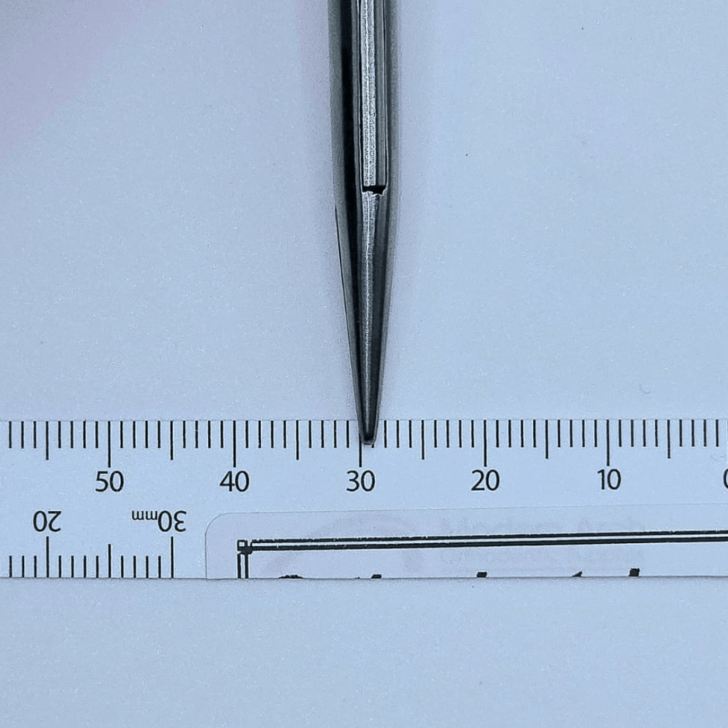 Mathieu Needle Holder 14 cm Narrow Fine Serration - Hu-Friedy