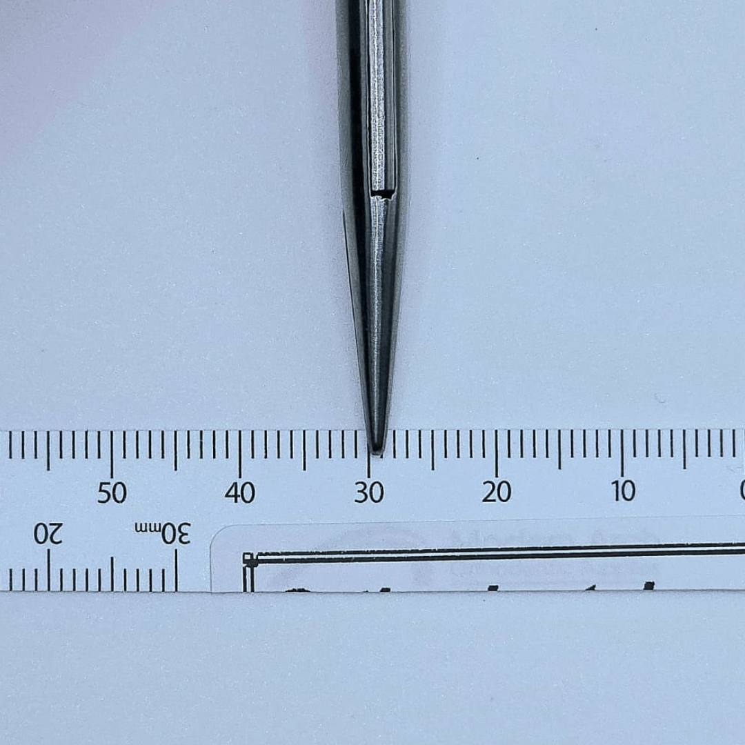 Mathieu Needle Holder 14 cm Narrow Fine Serration - Hu-Friedy
